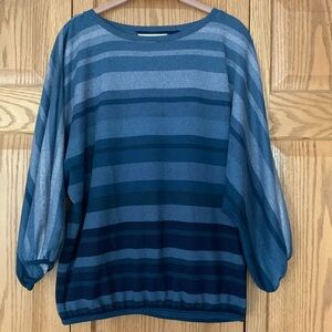 Ombré stripe Sweater knit top